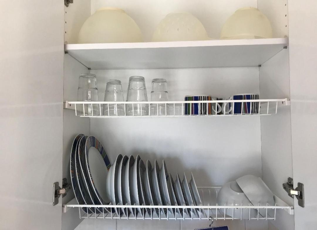 Apartamentos Real 81 埃斯特波纳 外观 照片